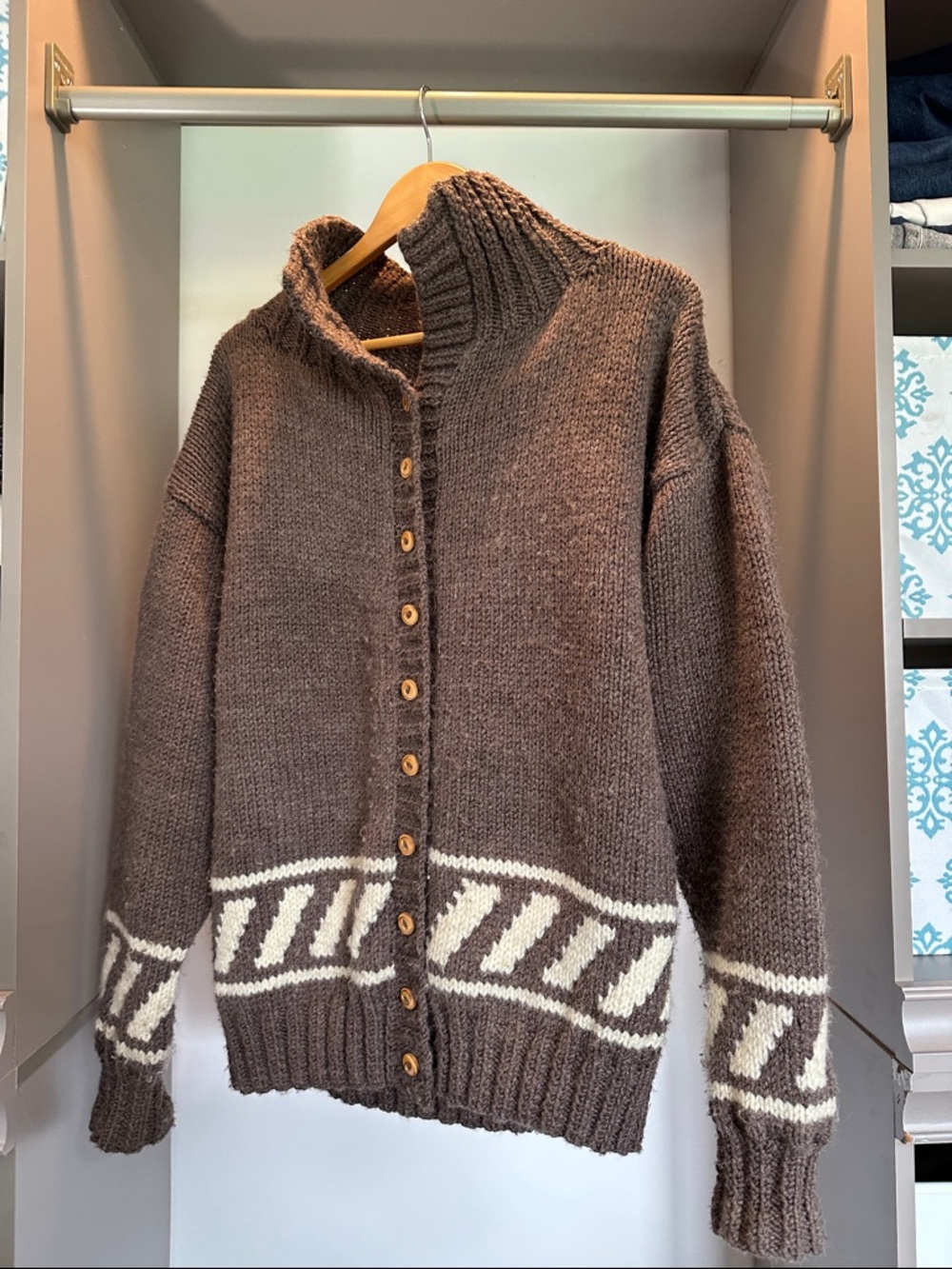 Cozy Brown Button-Front Knit Cardigan with Cream Pattern wood buttons